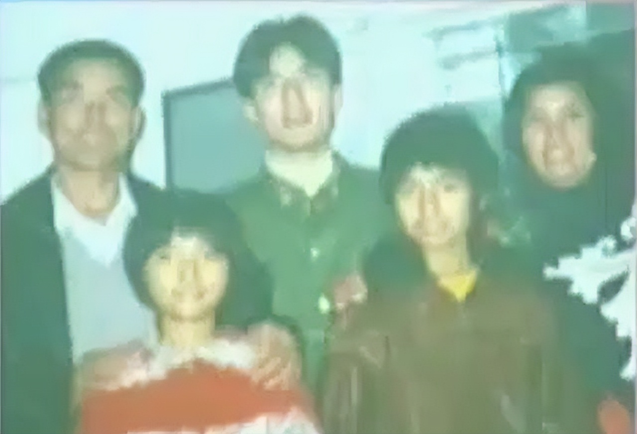 14年尿毒症女孩寻亲十几年无果,癌症女孩临终前苦苦寻亲