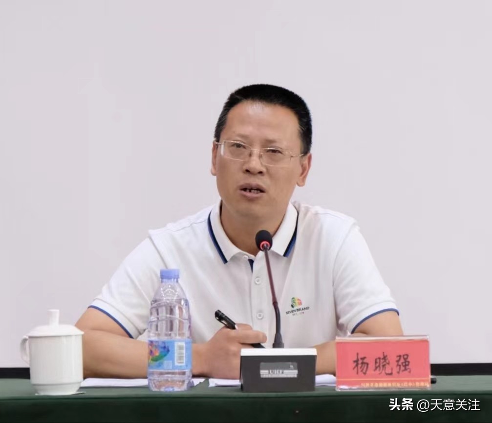 医路追光淬炼青春——成都医学院打造“行走的思政课堂”