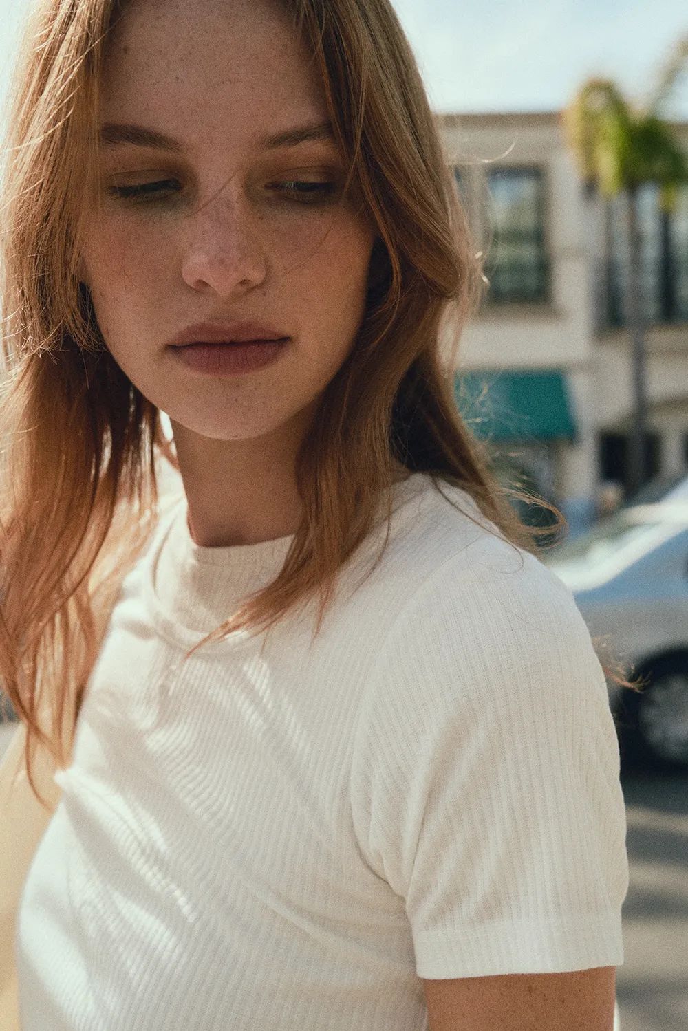 韩国女性的服装穿搭,韩国女生穿哪些3000块钱一件的t恤