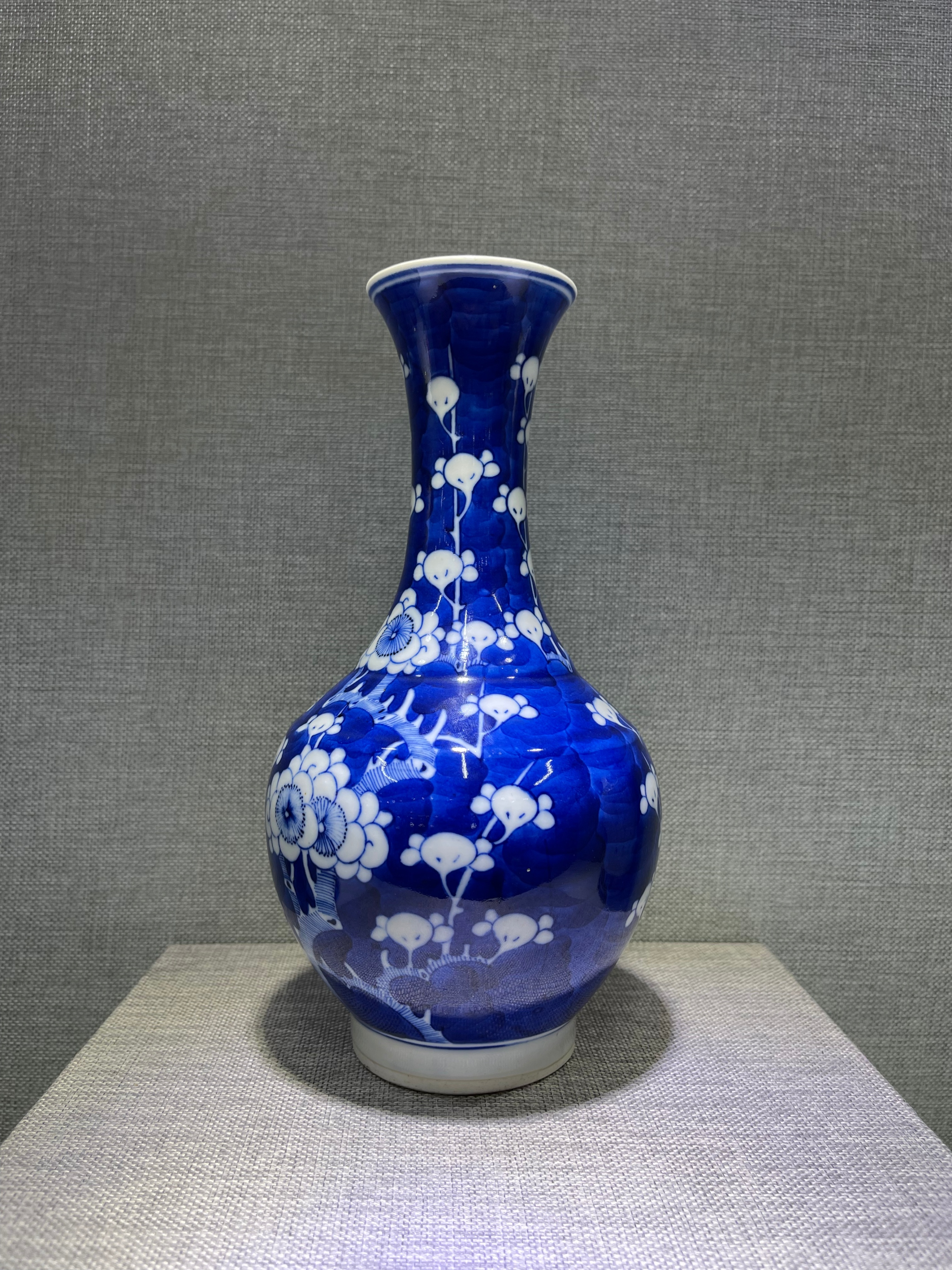 清冰梅瓷器,冰梅瓷器有没有官窑款式