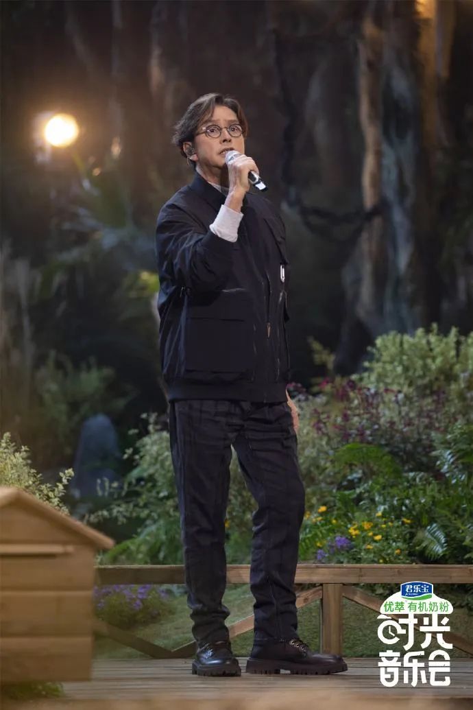 谭咏麟在中国好声音上的唱功,谭咏麟中国好声音与学员合唱的歌