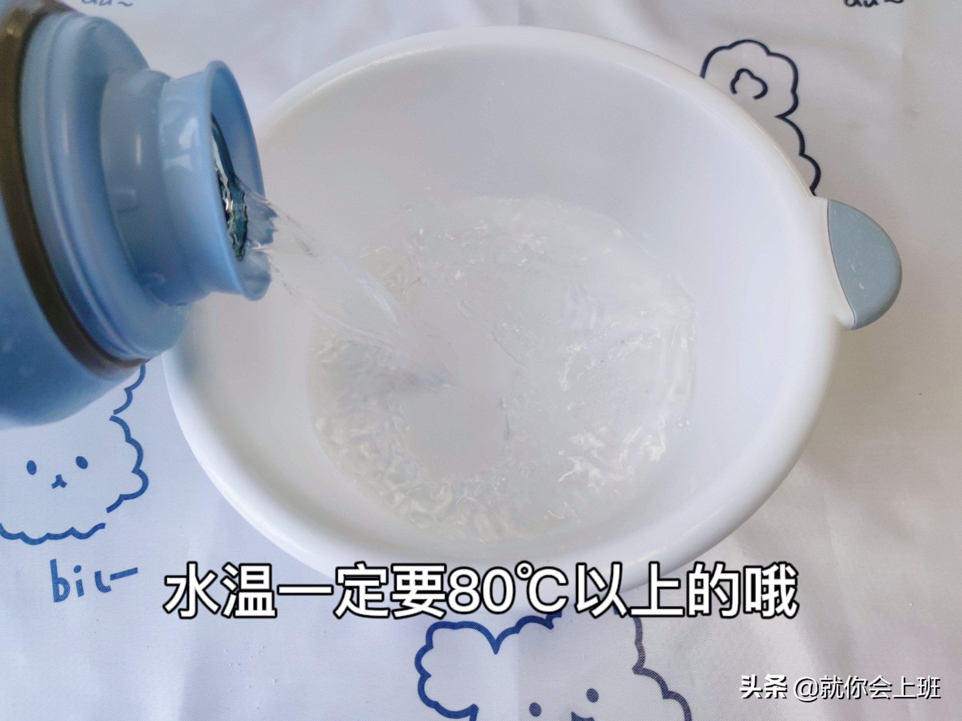 一招教你挽救染色的衣服,教你几个纯天然的衣服染色技巧