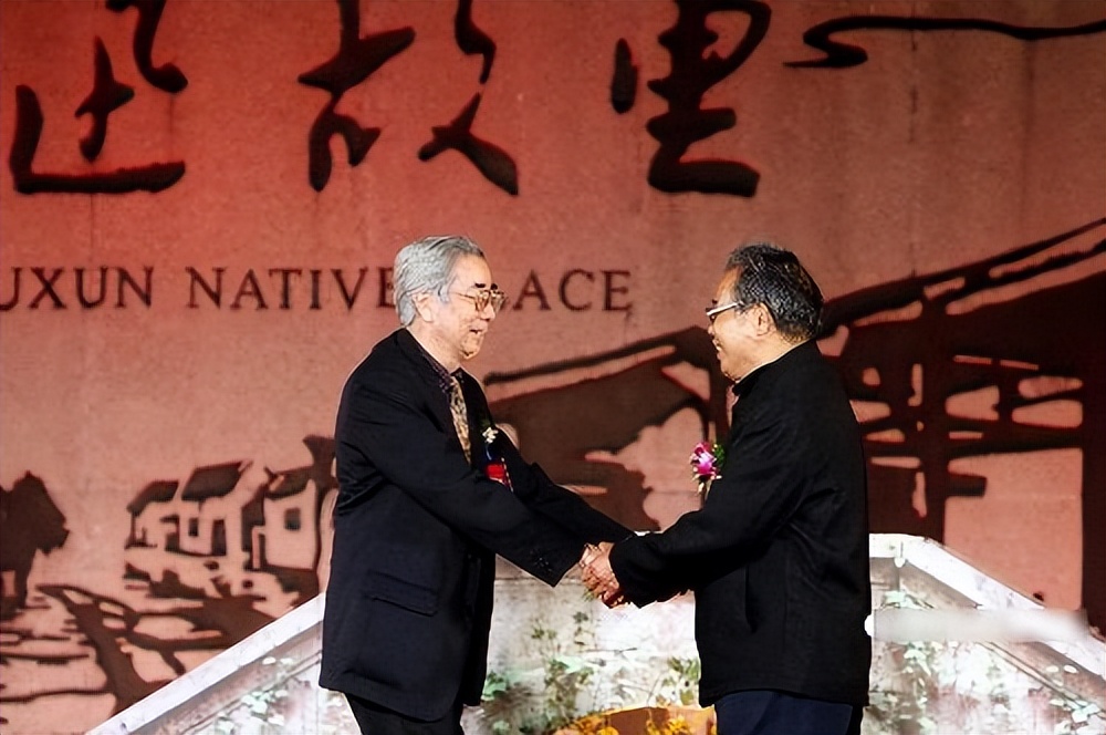 穷困而死的鲁迅发小闰土的后人今何在：孙子副处级，曾孙大专学历