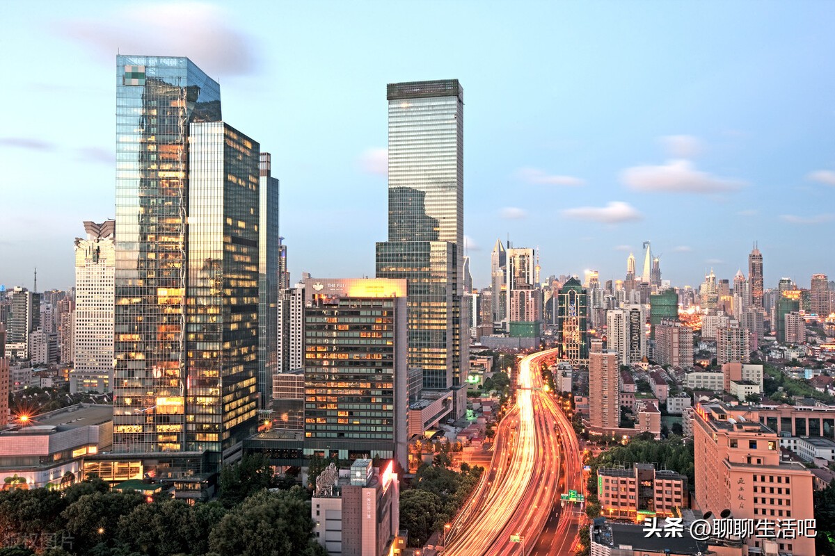 我拿到10万奖金，小姑子：嫂子给我买个包吧，不贵才3万