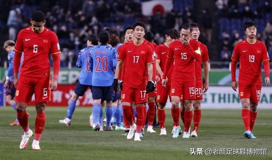 中国足球野球现状,中国足球职业球员踢野球