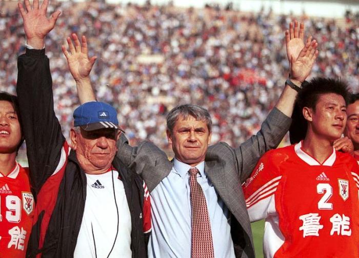 2000西班牙对阵南斯拉夫,2000年甲a联赛