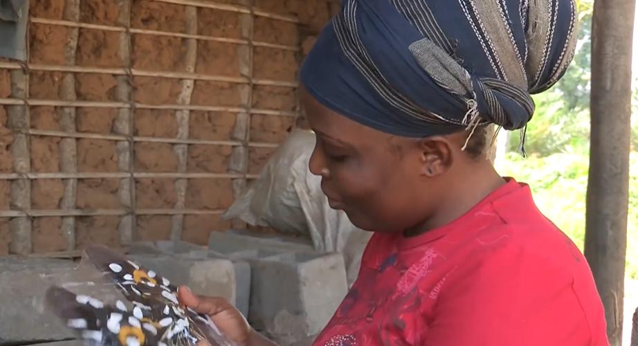 非洲创业天才：进口中国拖鞋，成本15元转手卖40，每天都被抢着买