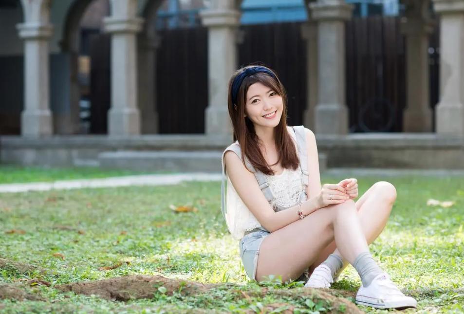 大龄生一边读研一边兼职赚钱养家,女学霸边读研边兼职3年赚一万