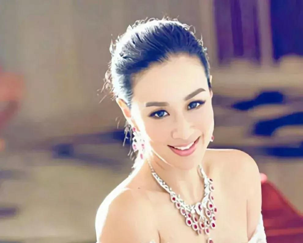 钟丽缇惊艳美照图片,钟丽缇年轻最美图照