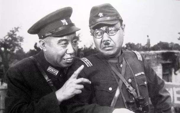 1938年，小伙卖日本人花生不收钱被骂汉奸，一年后阿部规秀被击毙