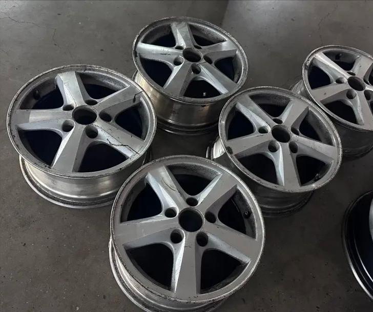 6代本田雅阁翻新改造全过程,本田六代雅阁老车翻新过程