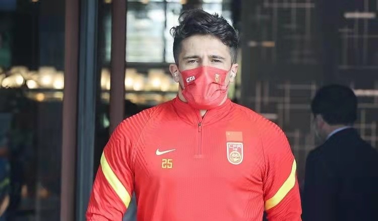 中国男足利好消息,曝武磊获金球奖引争议