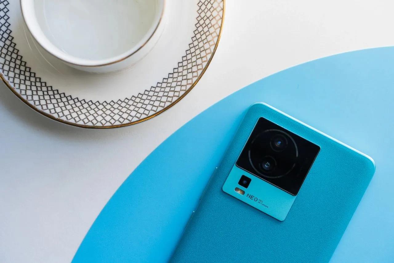 国产手机1000元左右的哪个比较好,适合70岁老人的5g手机国产最好