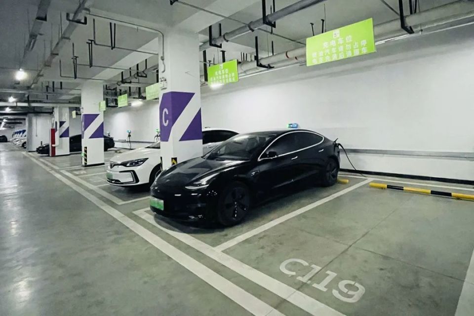 缓解停车难将建400个车位,新增共享车位缓解交通停车难