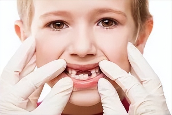 开学了学生们看到了什么,看看开学后孩子们的状态吧