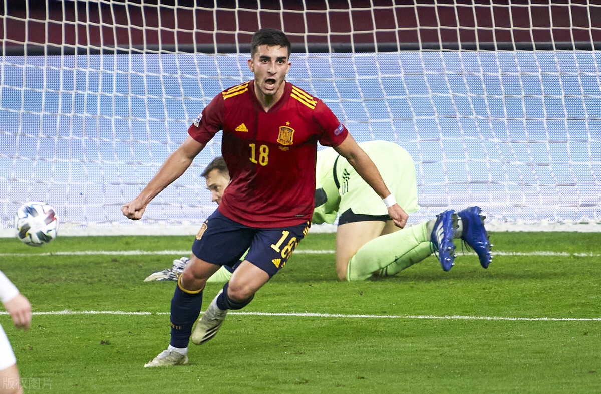 2022年卡塔尔世界杯十大00后球星，维尼修斯领衔，贝林厄姆第三