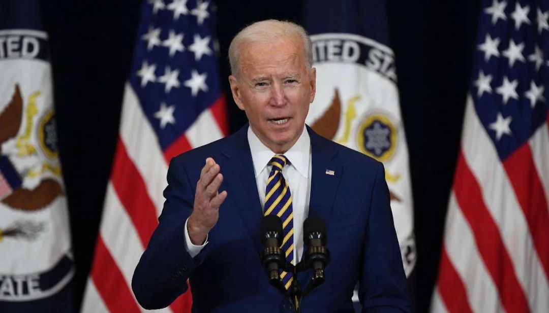 邱毅与台将军谈台海军力对比,台军邱毅