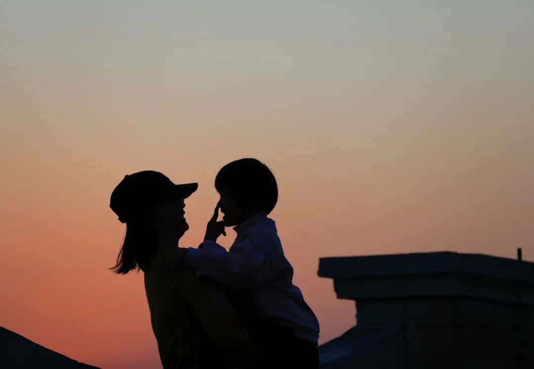 女儿成长19张记录照片,28张照片记录女儿的成长