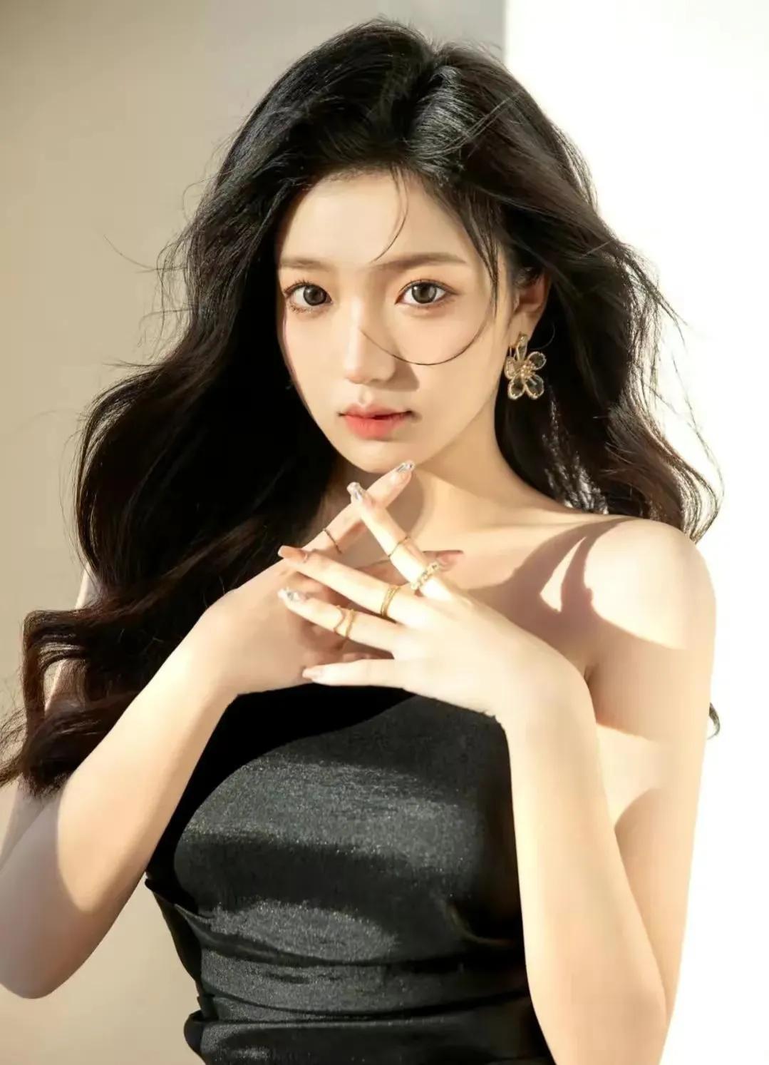 谁比烟花寂寞视频,谁比烟花寂寞沈晨