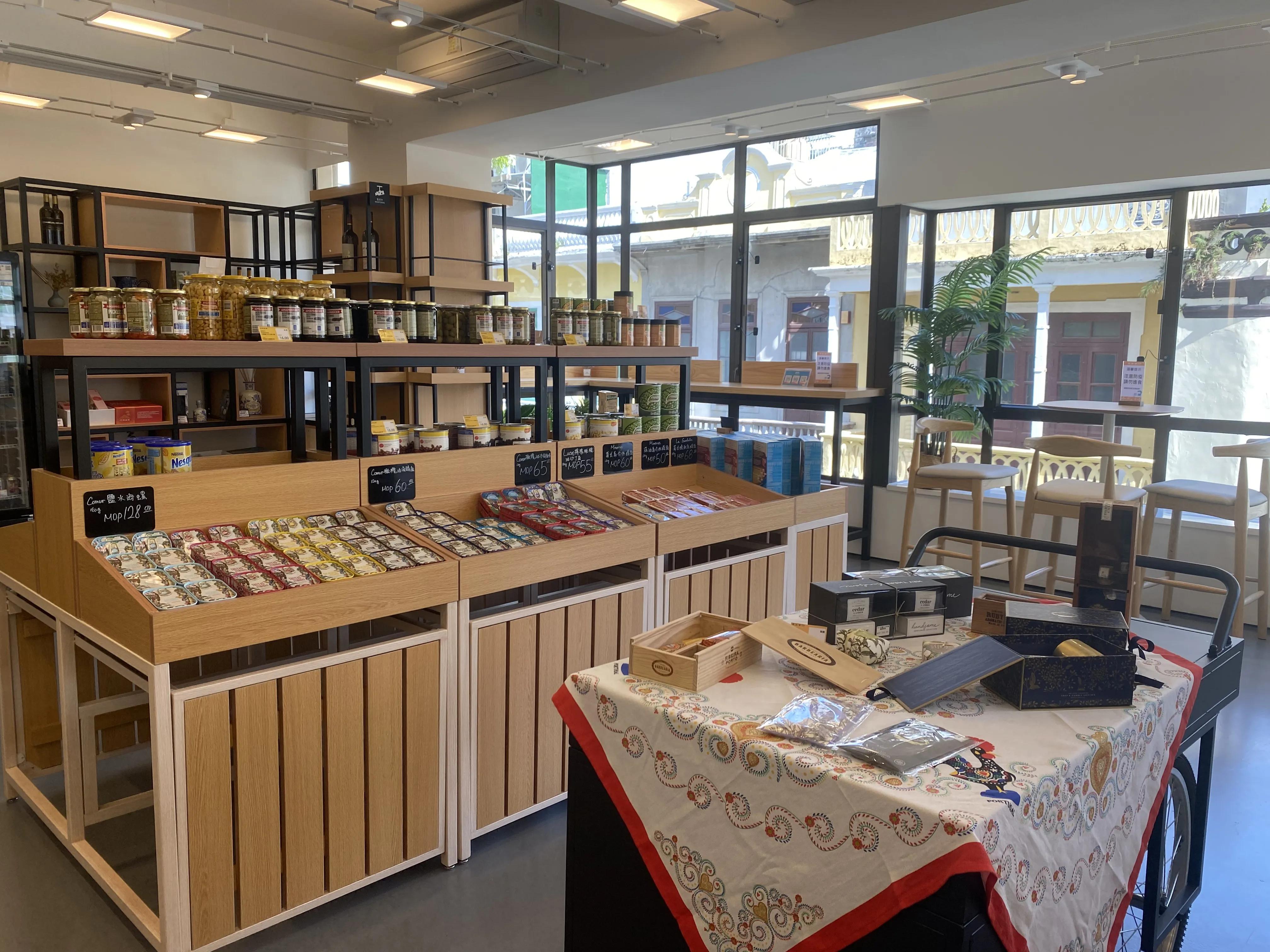 澳门打卡景点小吃,澳门必去的潮品店