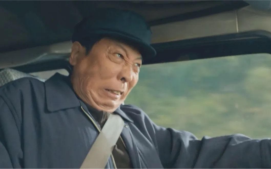 极氪x应该选哪款,极氪x不选装能买吗