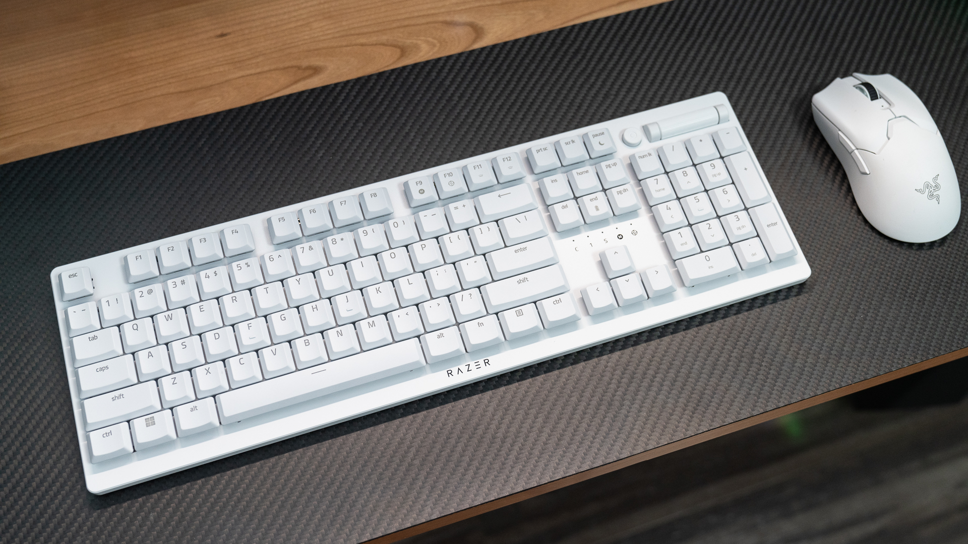 雷蛇v2键盘金蝎,雷蛇噬魂金蝎v2键盘的缺陷有哪些