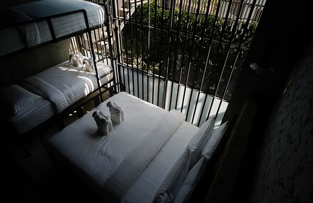 怎样查询二手车保养记录出险记录,用什么软件查询车辆维修保养记录