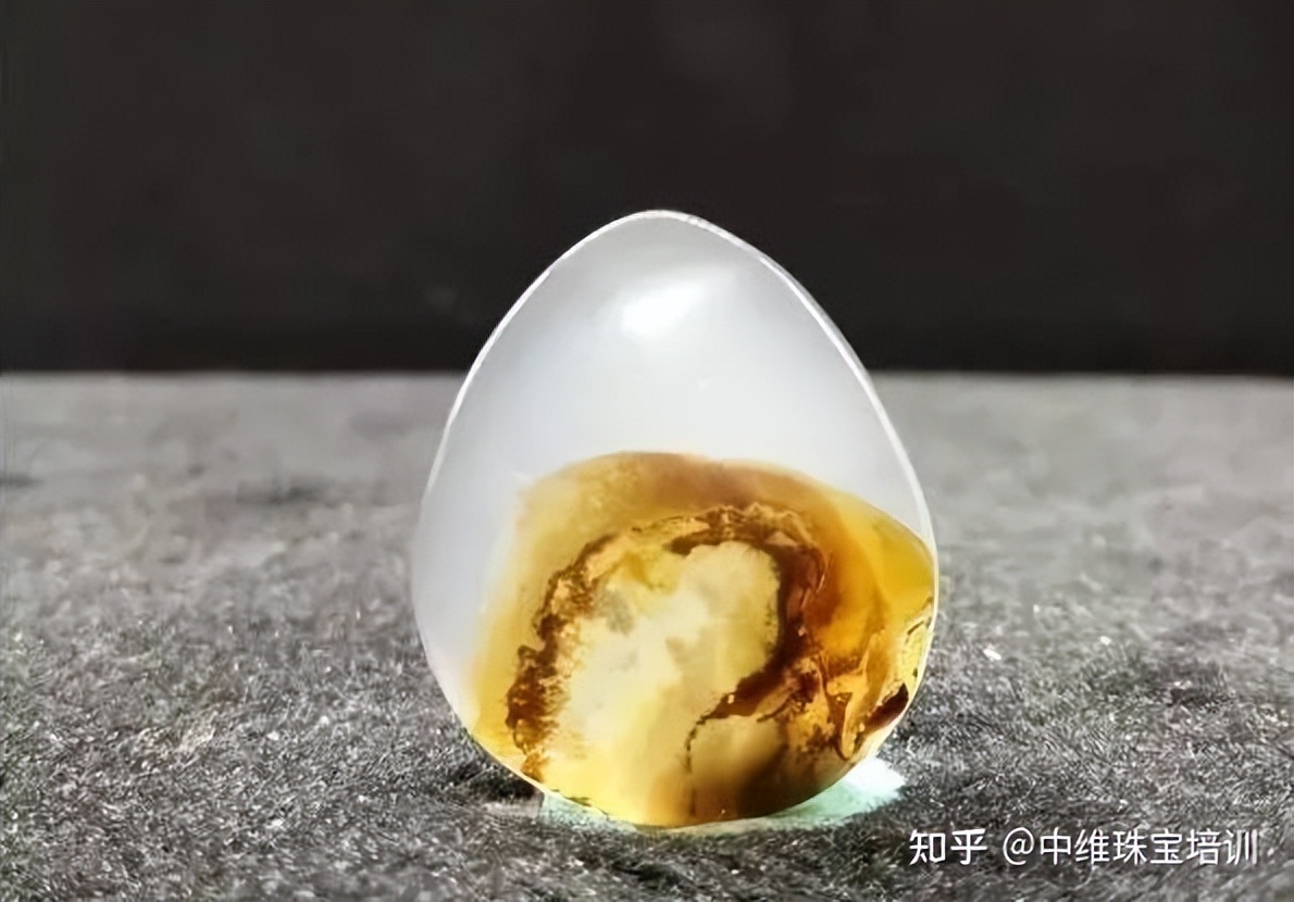 玉髓是天然的玉石吗,玉髓是翡翠吗值钱吗