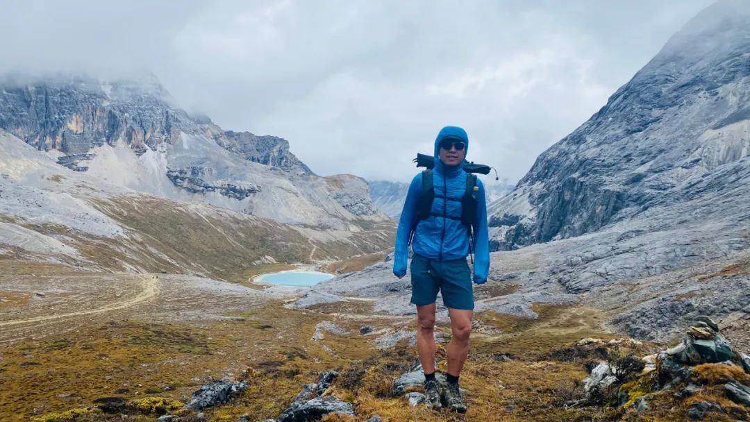 宝藏双肩包图片大全,hmg轻量化徒步背包