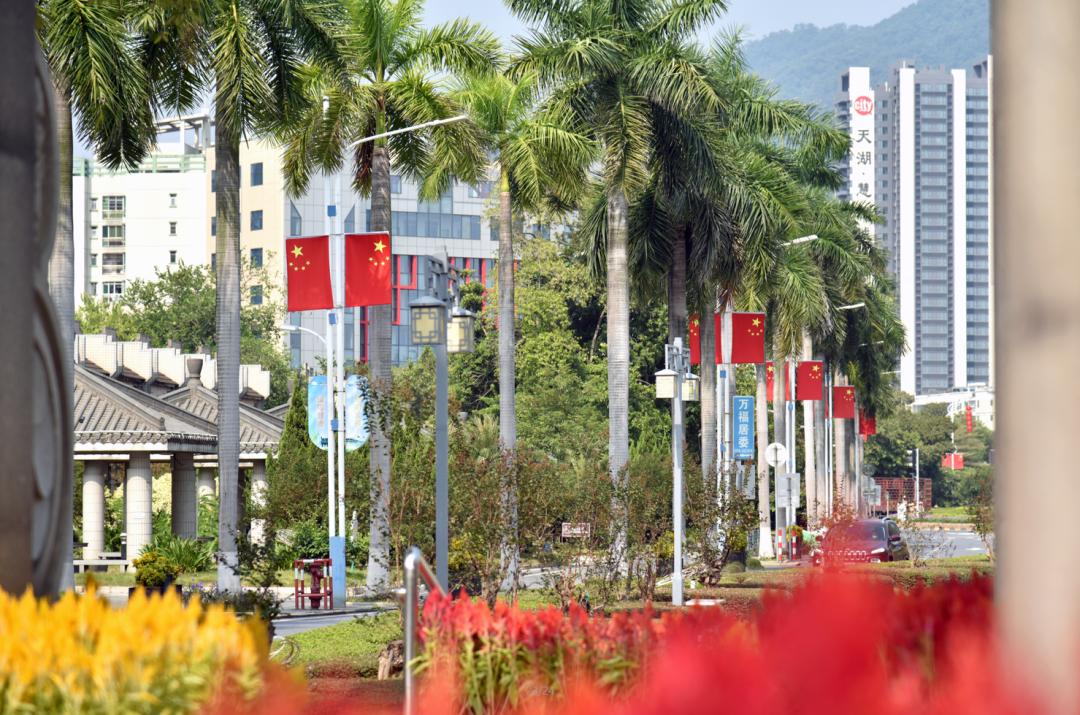 祖国生日快乐我们一起向祖国表白,向祖国表白祝我们祖国繁荣昌盛