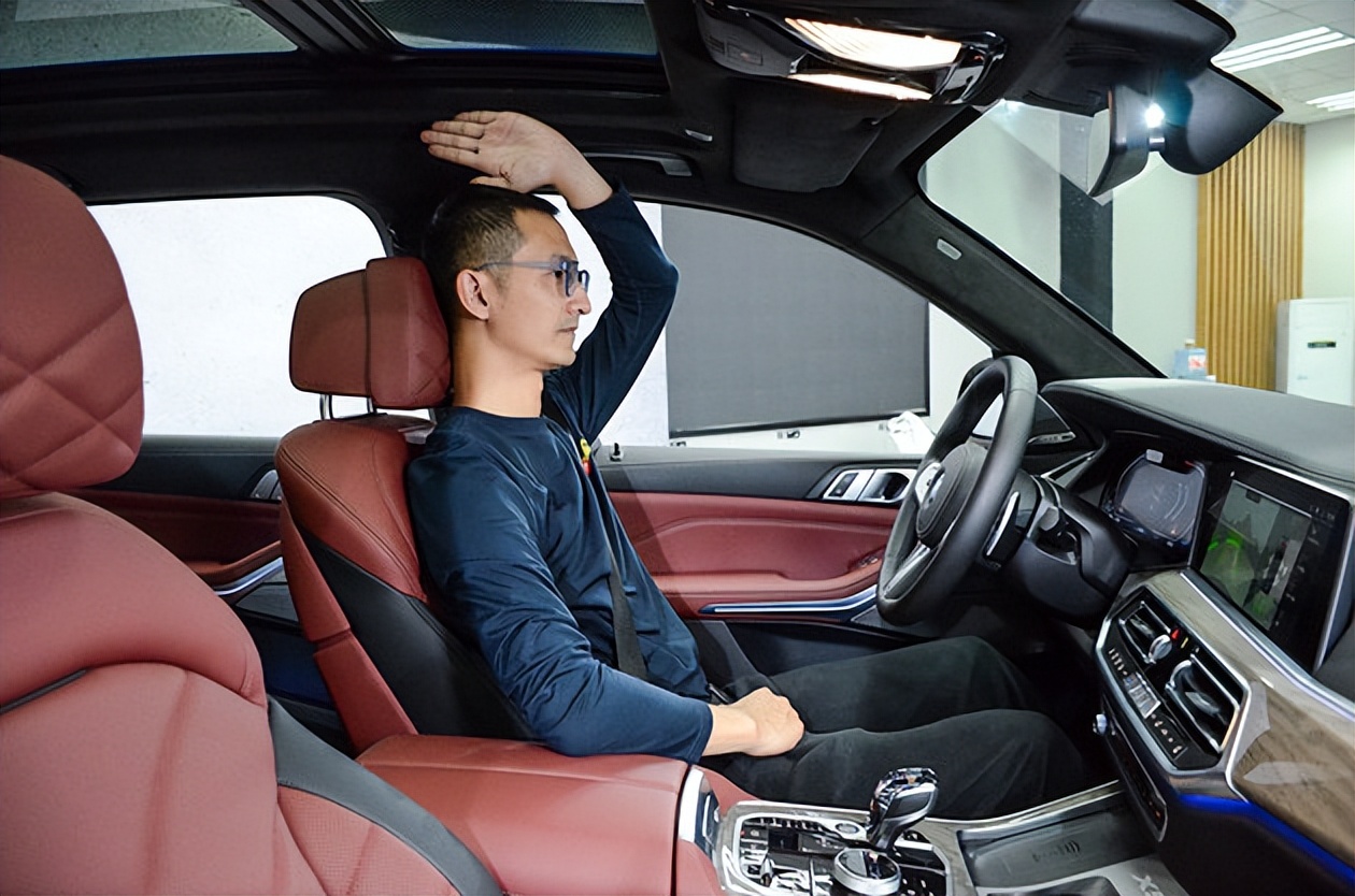 全新宝马x5长轴距版官图发布,宝马x5f15m套件