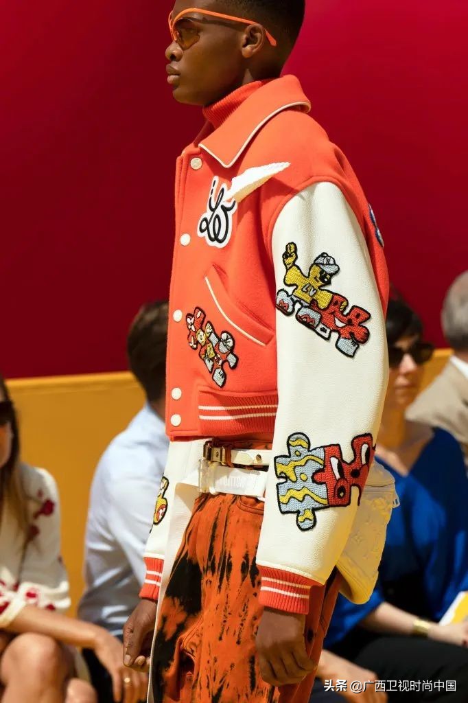 哪些颜色属火,什么颜色属火