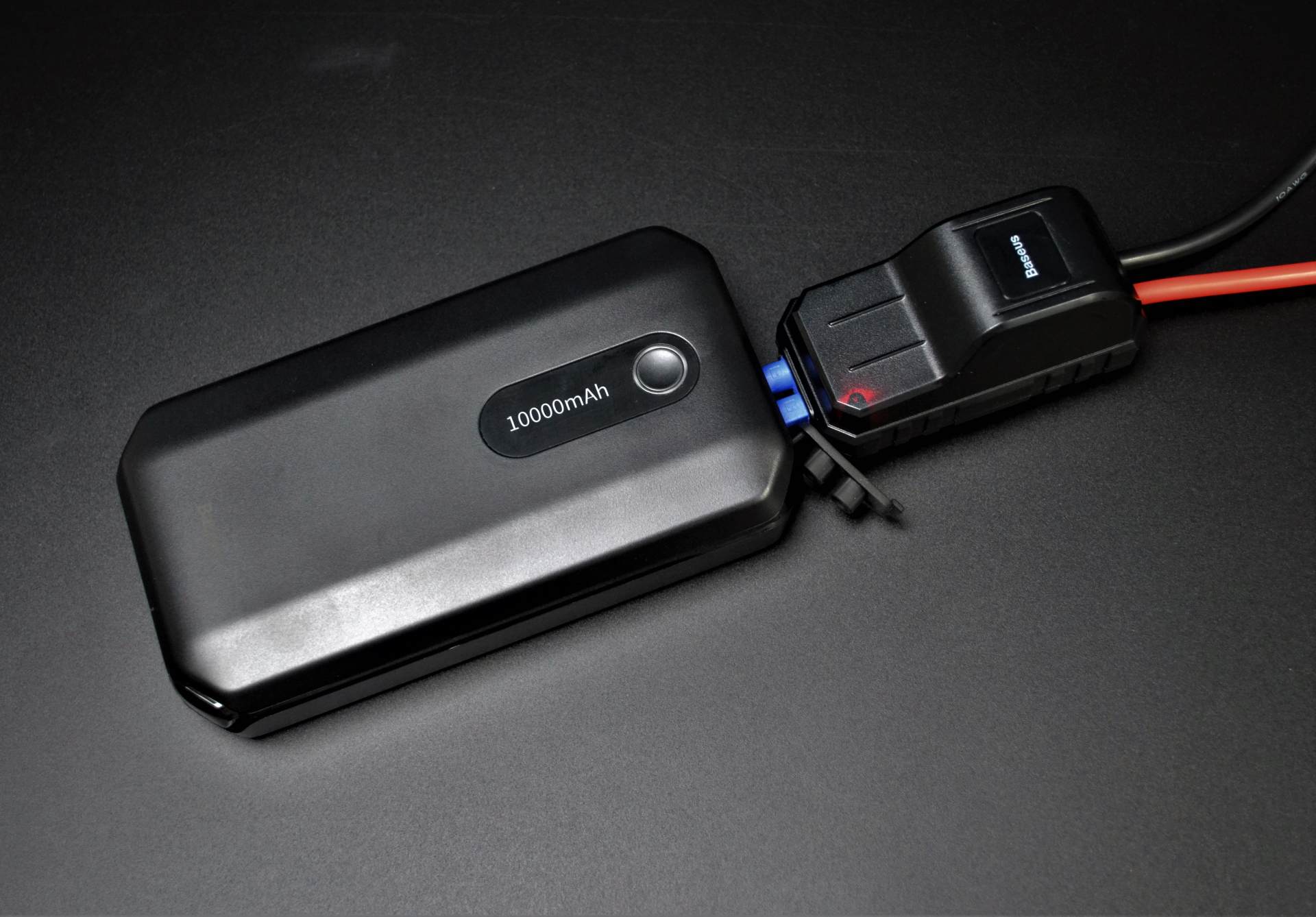 汽车应急启动电源要注意什么,汽车应急启动电源怎么操作安全