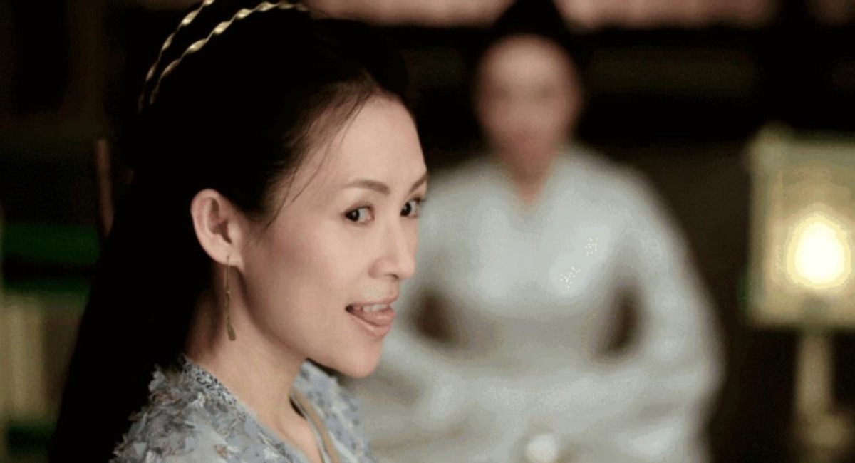 明明满脸褶子，非尬演高中生，给你们看看什么叫18岁的少男少女