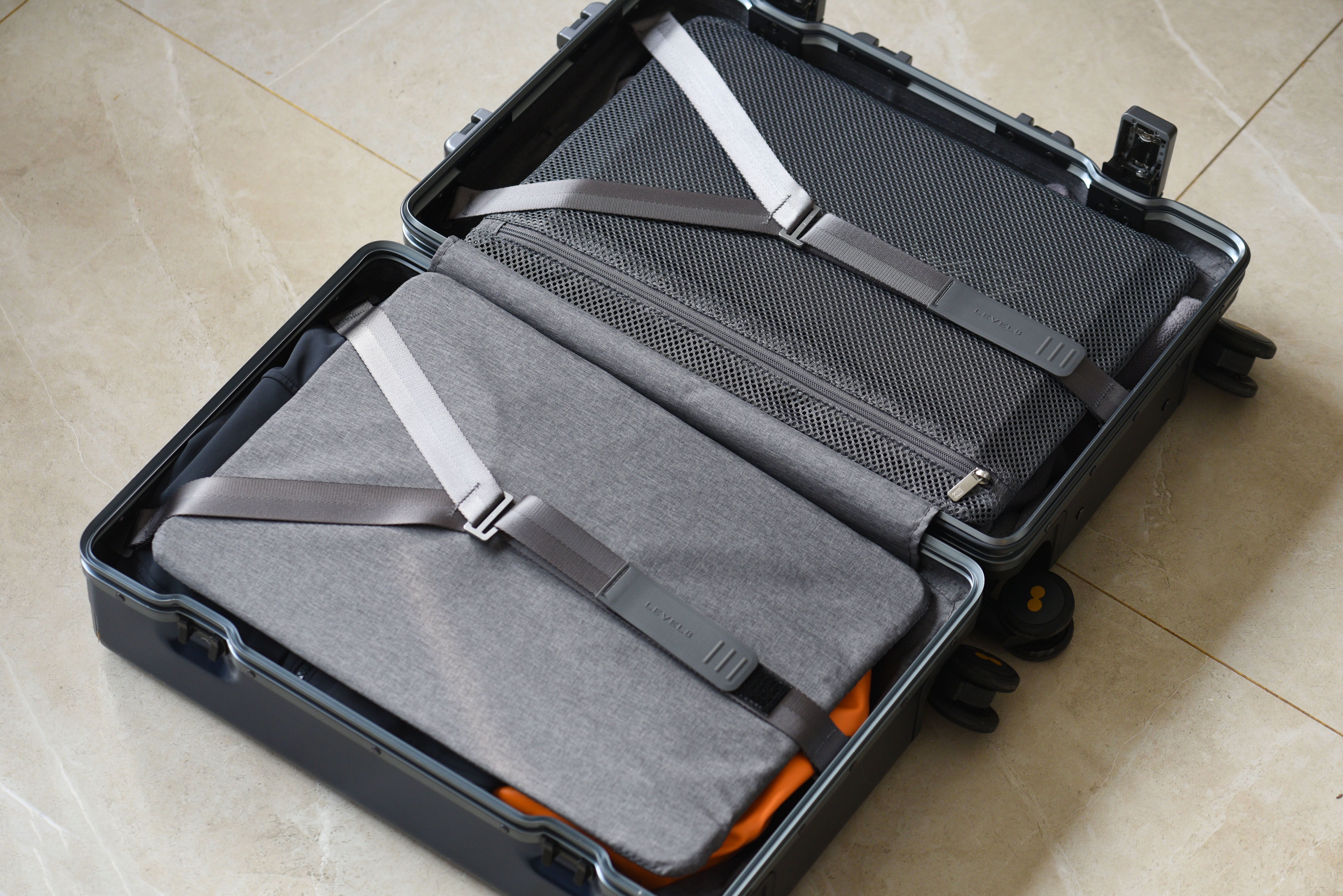 地平线8号26寸行李箱哪个颜色好,地平线8号行李箱20寸有几个款式