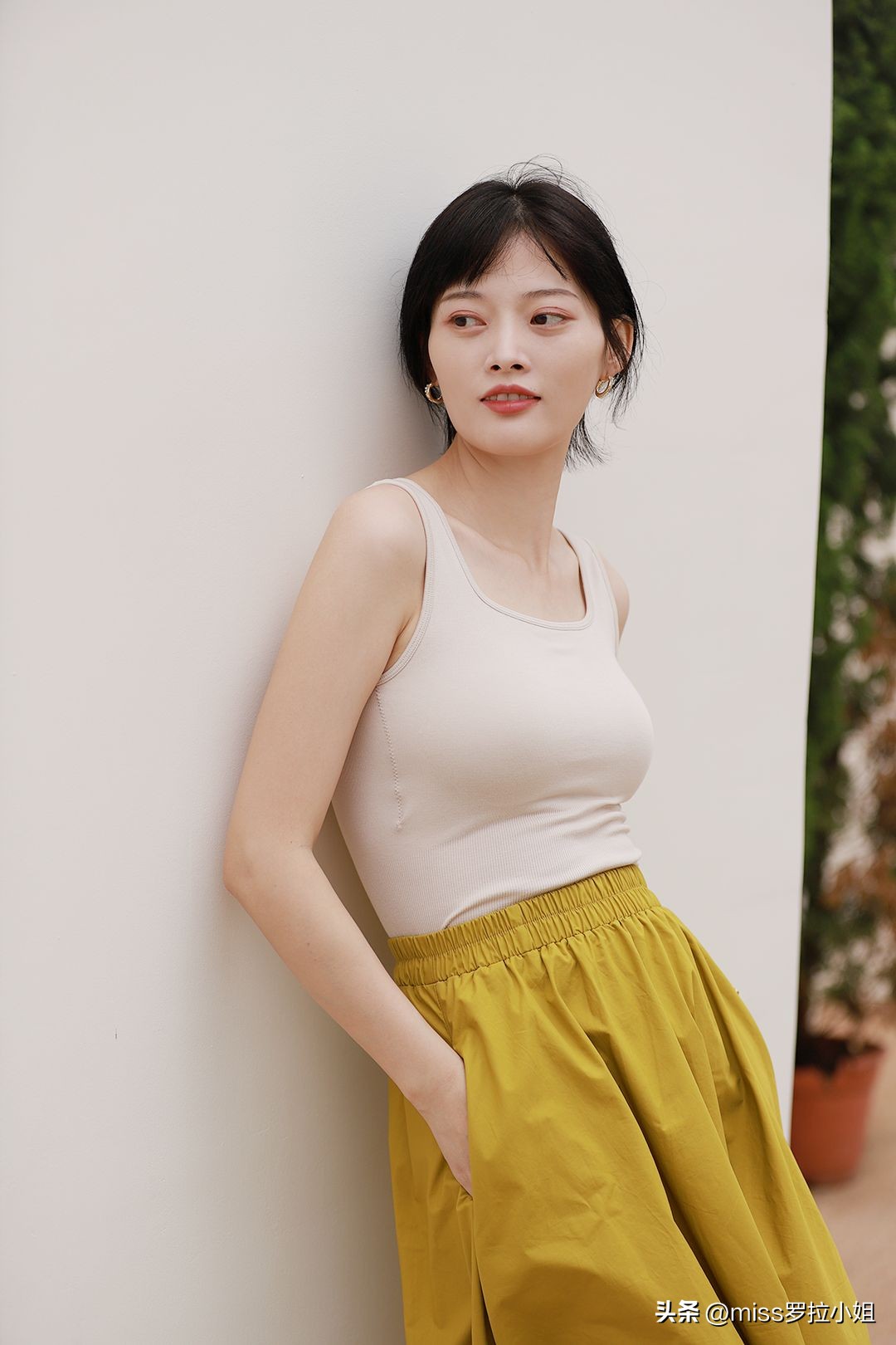 再不减肥就穿不了好看的小裙子了,来不及减肥