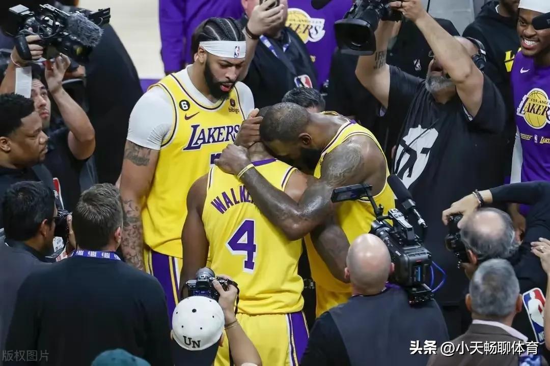 盘点季后赛打出身价的球星,波波维奇季后赛9次横扫