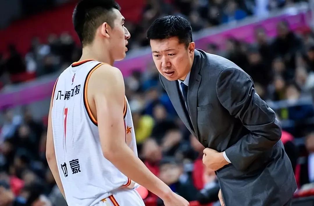 王晗付豪,cba全明星北区主教练王晗