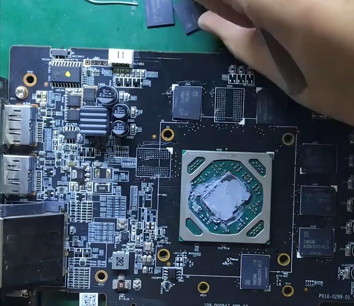 矿难来了之后rx580还能买吗,显卡矿难入手显卡合适吗