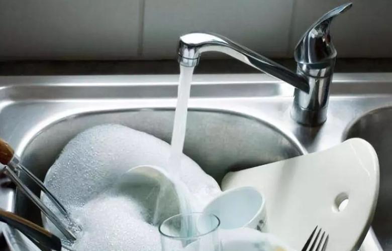 洗洁精的危害是谣言吗,洗洁精是害人精这种说法对吗