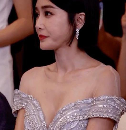 秦岚面部骨骼,秦岚侧脸