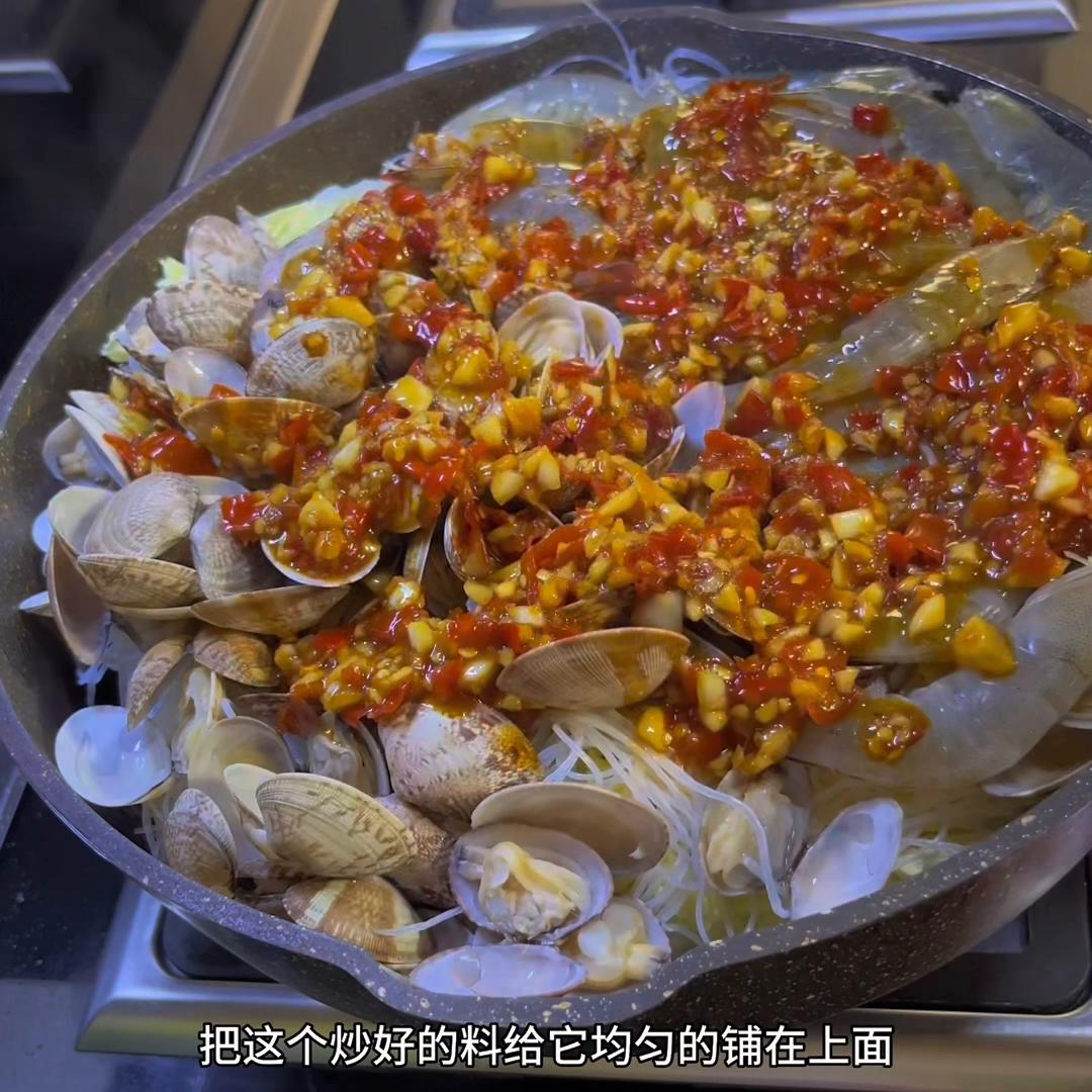 花甲粉丝想不好吃都难啊,花甲粉丝来咯