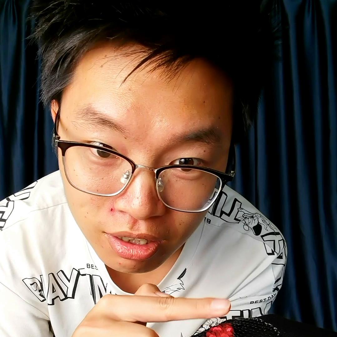 钢铁侠t恤漫威正版,钢铁侠t恤发光正版