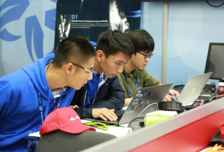 专科就业前景最好的三个专业,专科就业前景最好的九大专业