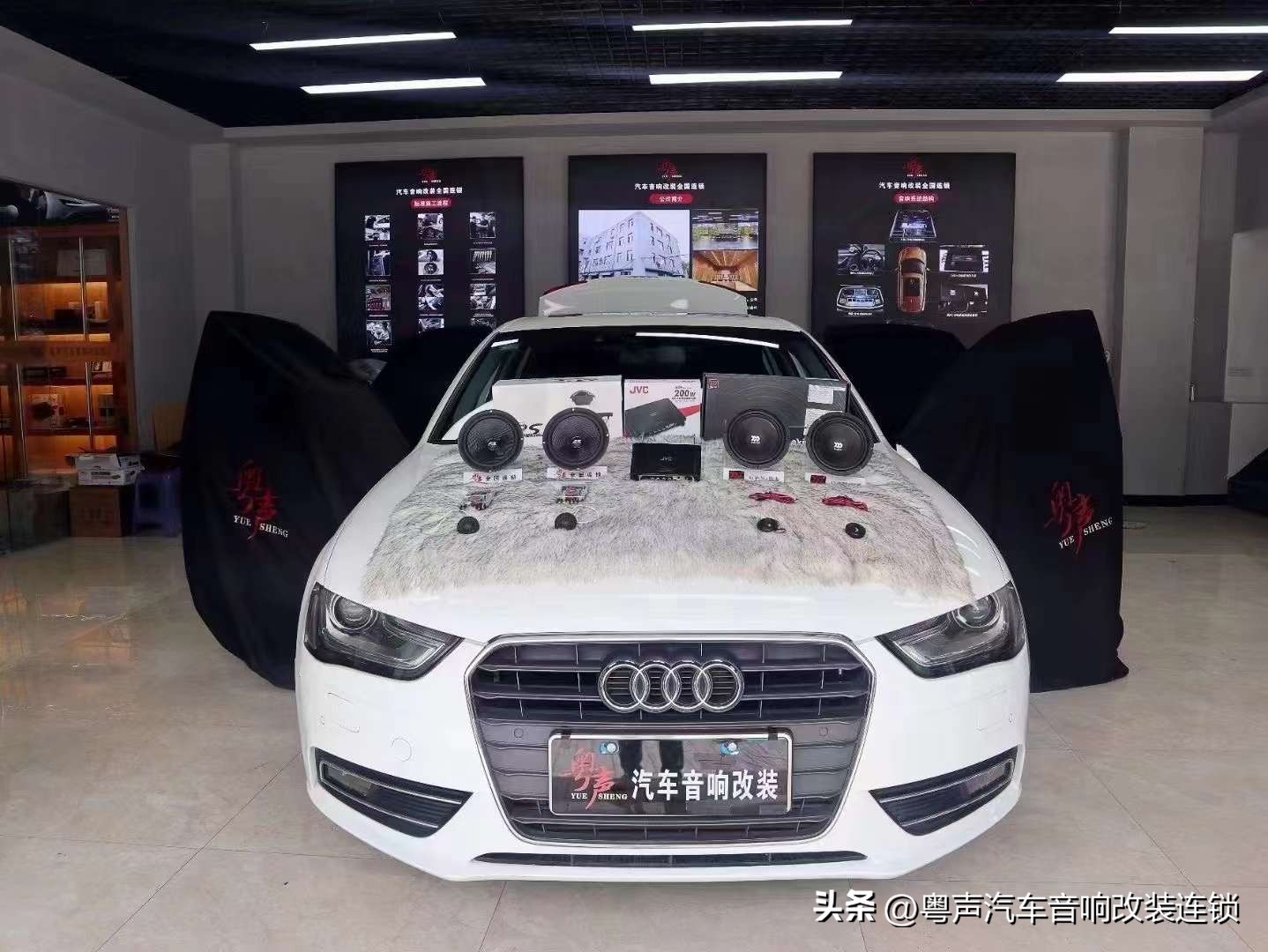 奥迪a4后排音响共振怎么解决,奥迪a4原车bo音响改装多少钱