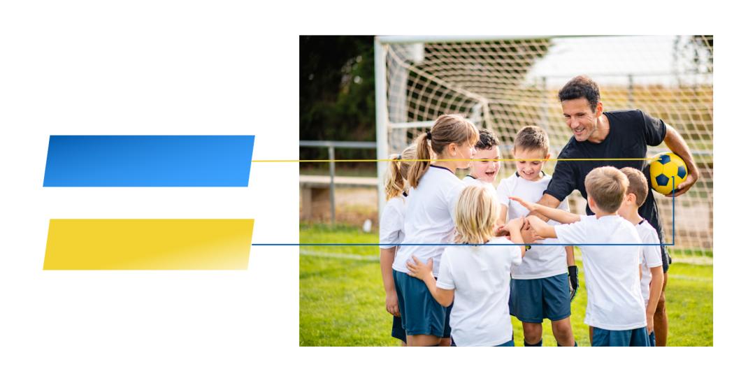 配色太土？我用一个足球，让这份职业生涯大赛PPT重获新生