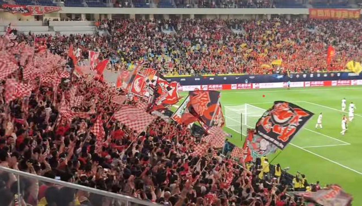 中超第3轮观战人数,中超前三轮主场上座率第一