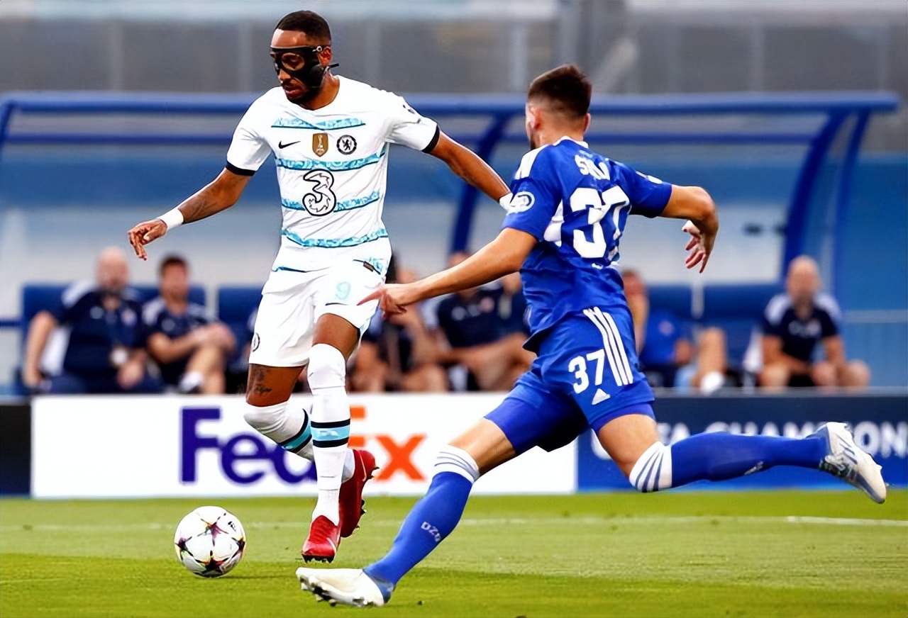 1-0爆冷！欧冠大礼包炸了：中超旧将一剑封喉，掀翻8亿豪阵