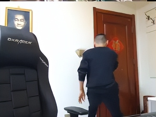 旭旭宝宝冲击18耳环失败还直播吗,旭旭宝宝18耳环失败直播回放