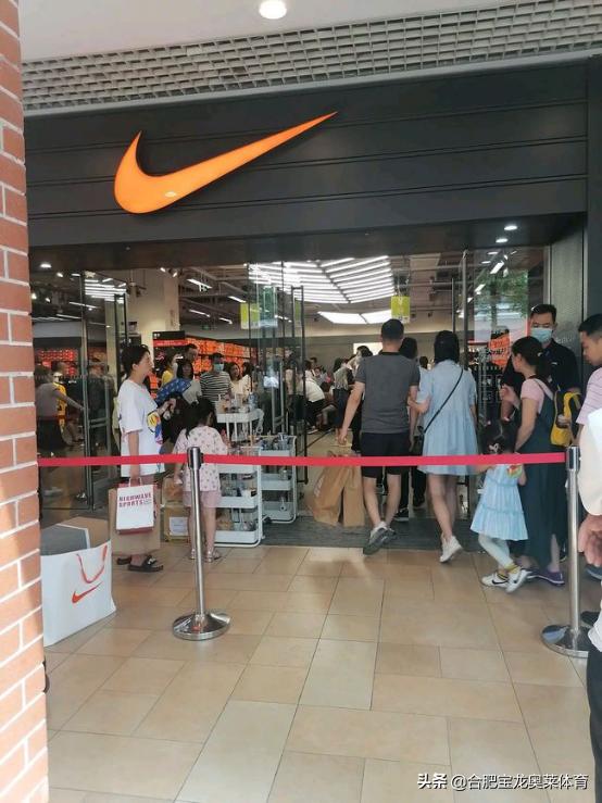 加盟耐克阿迪专卖店,耐克阿迪达斯品牌折扣店进货渠道